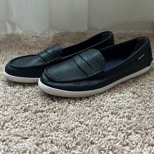 COLE HAAN LOAFERS HARDLY WORN